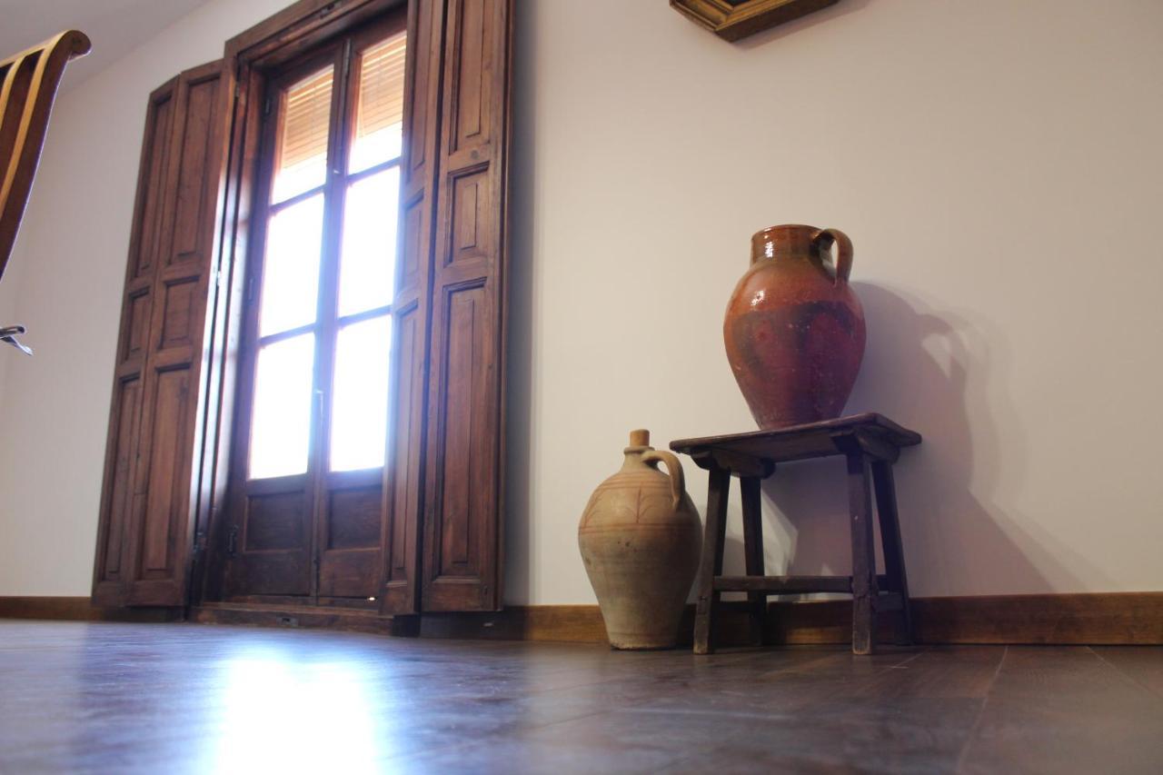 Apartamentos Rurales 'Los Soportales' Tendilla Екстер'єр фото